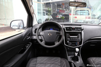 2018款风行F600L 2.0L手动舒适型