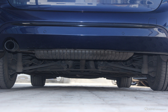 2016款宝马2系旅行车218i 1.5T自动运动设计套装 