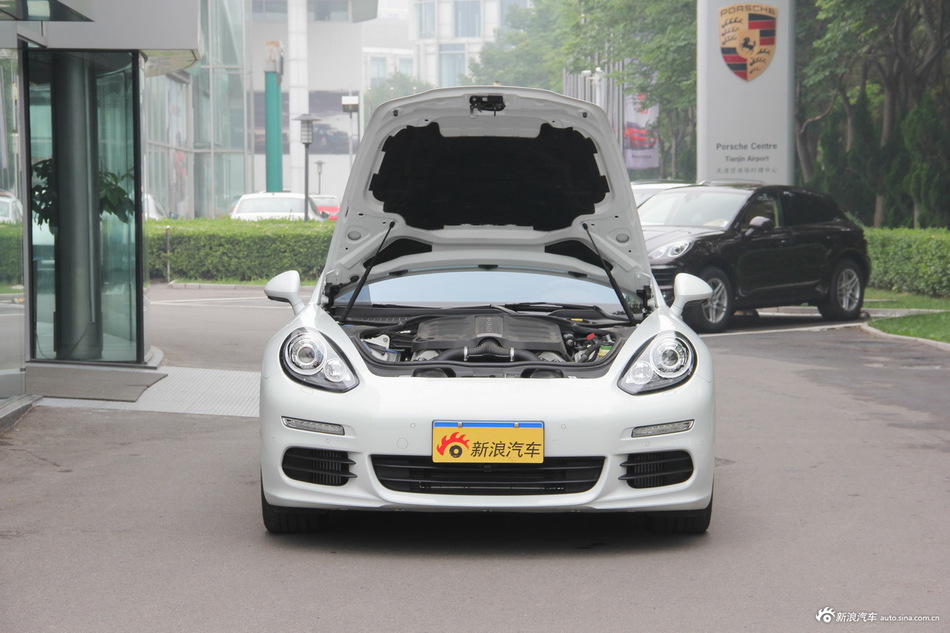 2014款保时捷Panamera 3.0T