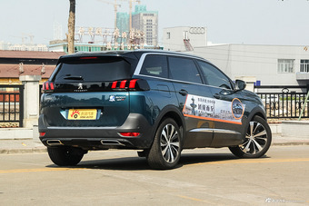 2017款标致5008 1.8T自动380THP豪华GT版7座