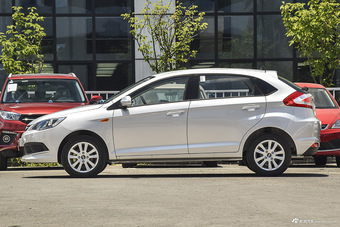 2015款风云2 1.5L手动新锐版