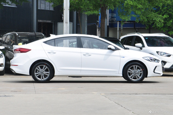 2016款领动 1.4T自动炫动活力型