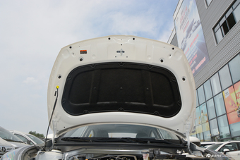 2017款起亚K2 1.4L手动15周年特别版GLS三厢