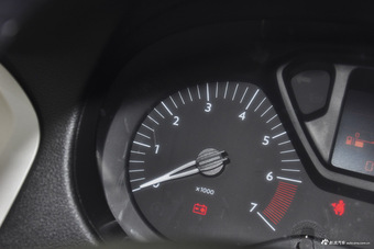 2016款全新爱丽舍1.6L自动时尚型