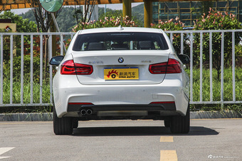 2016款宝马3系 2.0T自动328i M运动型