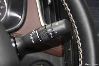 2016款斯威X7 1.5T手动尊贵型