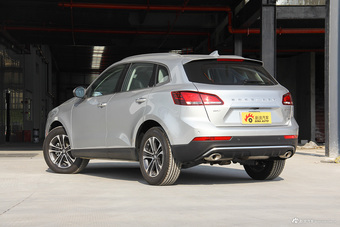 2016款宝沃BX7 2.0T自动四驱豪华版28T