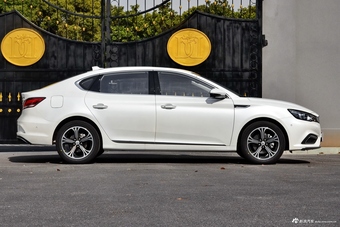 2018款名爵6新能源 45T E-DRIVE智驱混动PILOT超级互联网版