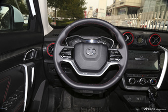 2016款北京BJ20 1.5T 自动CVT豪华型