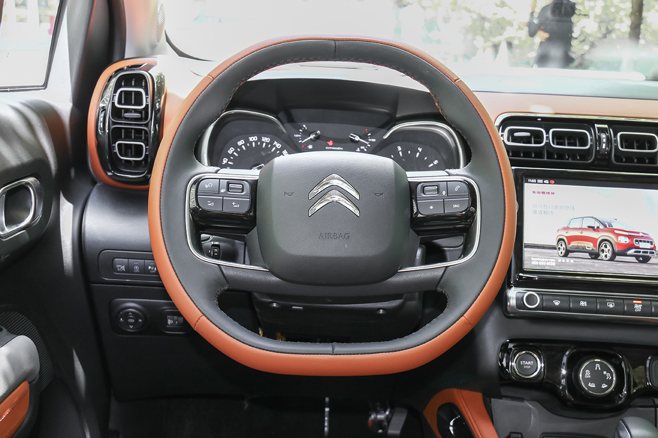 2018款云逸C4 AIRCROSS 1.6T自动互联网逸臻版350THP