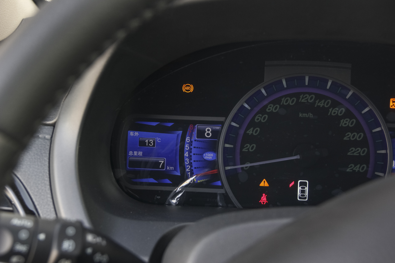 2017款比亚迪S7 1.5T手动尊贵型