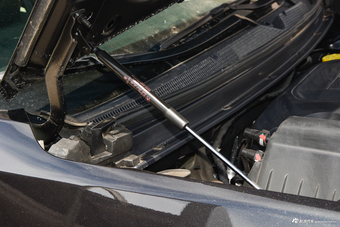 2018款大指挥官2.0T自动四驱智享版