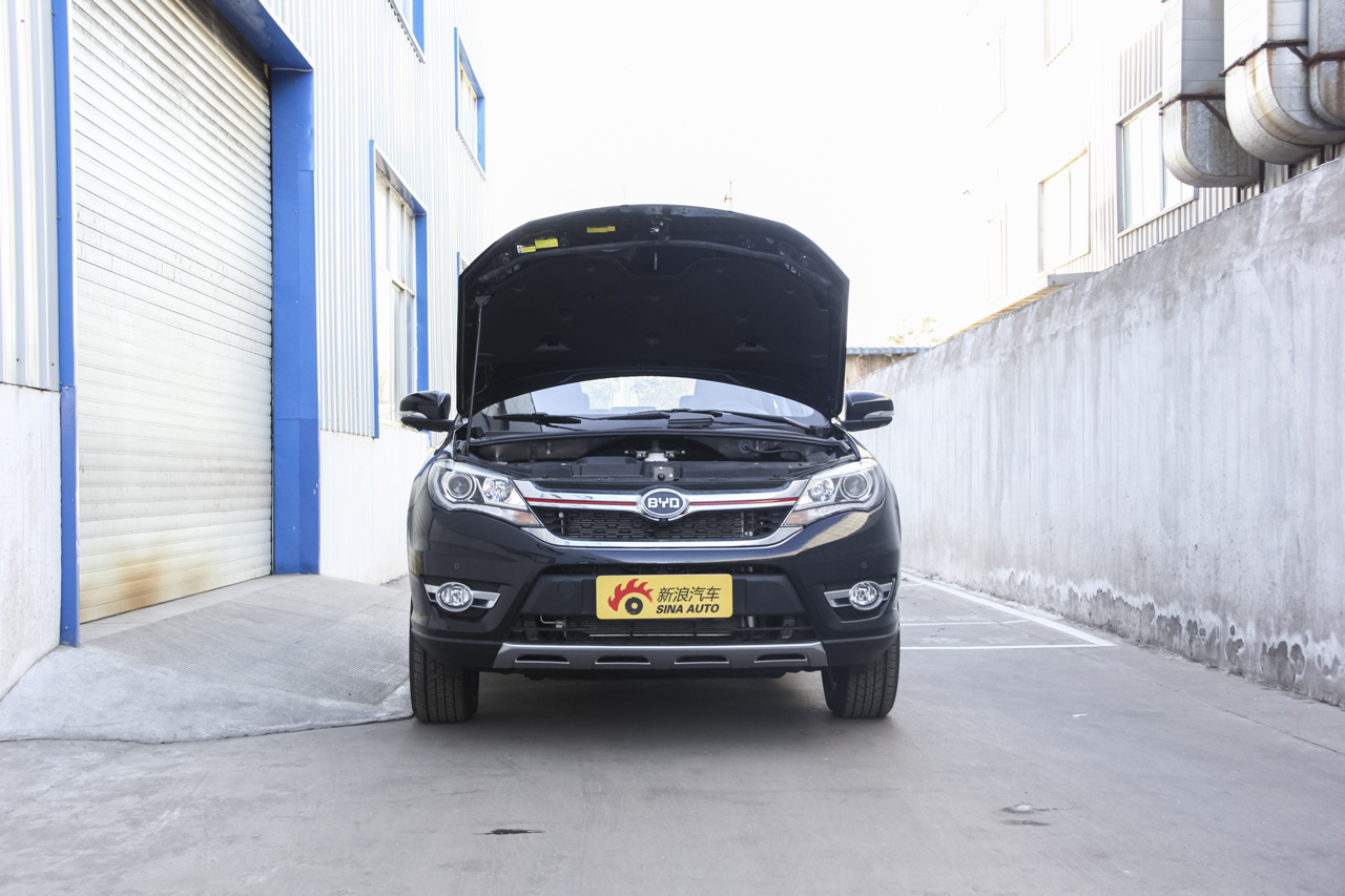 2017款比亚迪S7  1.5T手动尊贵型图片