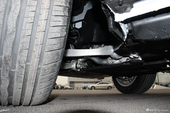 2017款奥迪Q5 2.0T自动40TFSI舒适型