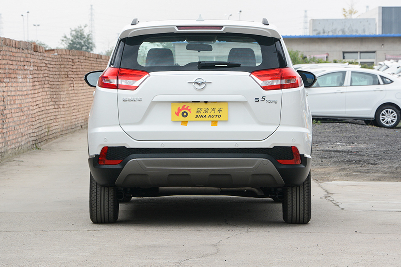 2018款海马S5青春版 1.6L手动豪华型