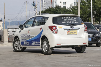 2014款逸致1.8L自动精英版