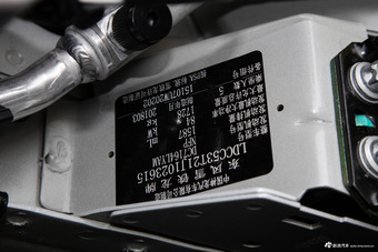 2018款雪铁龙C4世嘉1.6L手动舒适型