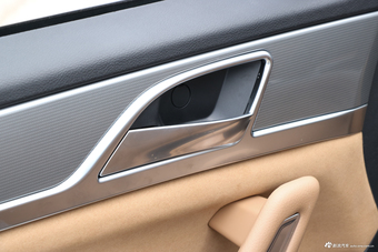 2018款野马T80 2.0T自动豪华型