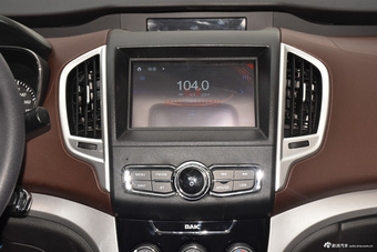 2017款幻速H3 1.5L手动舒适天窗版