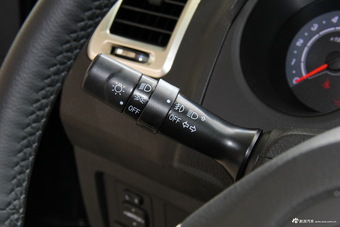 2017款黄海N1S加长型 2.8T手动柴油两驱运动版JE493ZLQ4CB