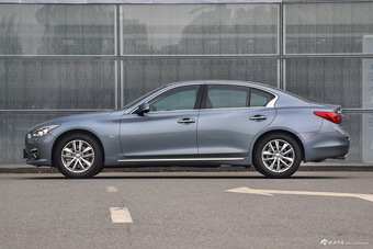 2016款英菲尼迪Q50L 2.0T自动悦享版