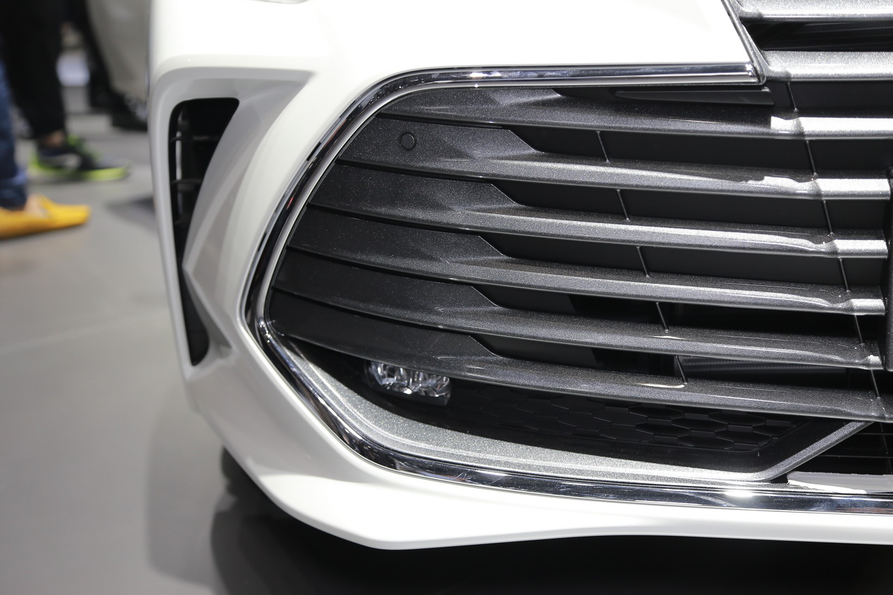 2018广州车展实拍：亚洲龙