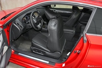 2019款英菲尼迪Q60 2.0T自动豪华版