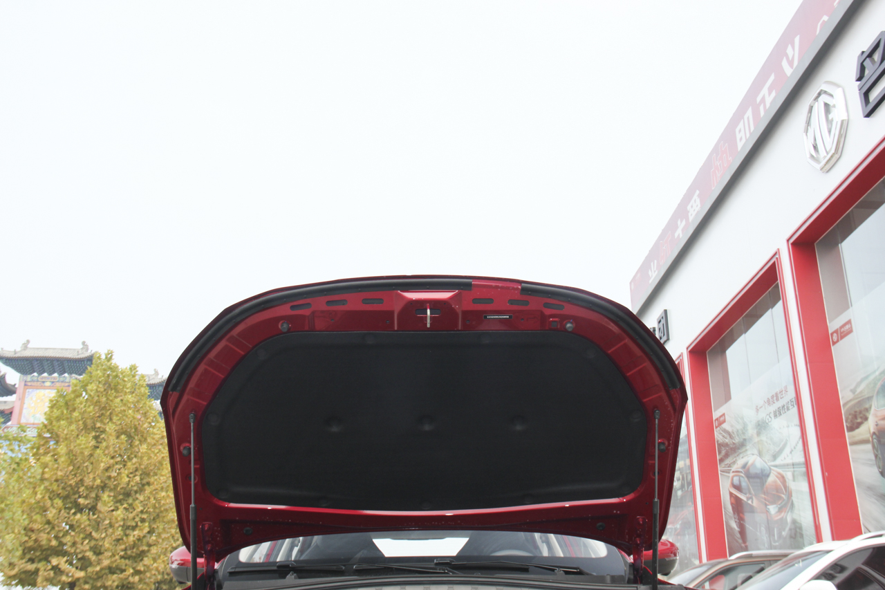 2018款名爵HS 1.5T自动两驱20T荷尔蒙劲情版