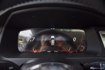 2016款众泰T600 1.5T手动尊贵型运动版