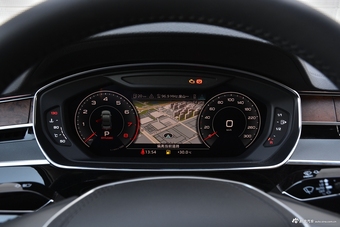 2018款奥迪A8L 3.0T自动55 TFSI quattro尊贵型