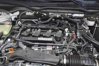 2016款思域1.5T自动220TURBO尊耀版