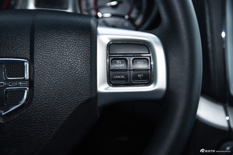 2013款酷威2.4L自动尊尚版