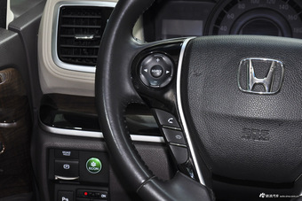 2015款 改款奥德赛2.4L自动至尊版