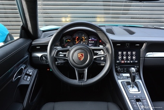 2016款保时捷911 Carrera 3.0T自动