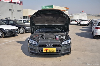 2017款奥迪A5 2.0T自动Sportback 40 TFSI时尚型
