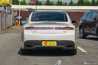 2018款林肯MKZ 2.0T自动尊耀版