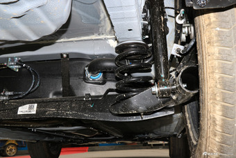 2017款纳智捷 U5 SUV 1.6L CVT爵士版