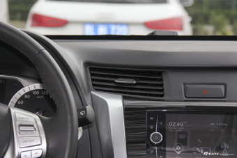 2018款途达 2.5L自动四驱旗舰版