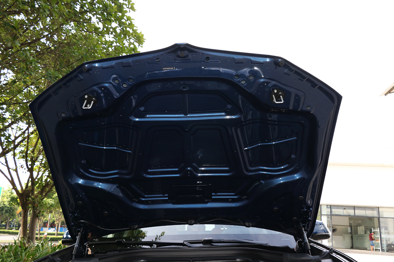 2018款宝马X3 xDrive30i 尊享型 M运动套装