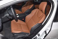 2018款沃尔沃S60L 2.0T自动T5智驭版 