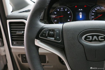 2018款瑞风M4 HB混合动力豪华型