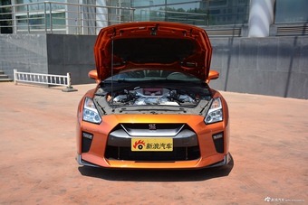 2017款GT-R 3.8T自动旗舰版