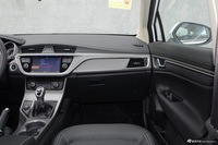 2016款帝豪GS 1.8L手动领尚型优雅版