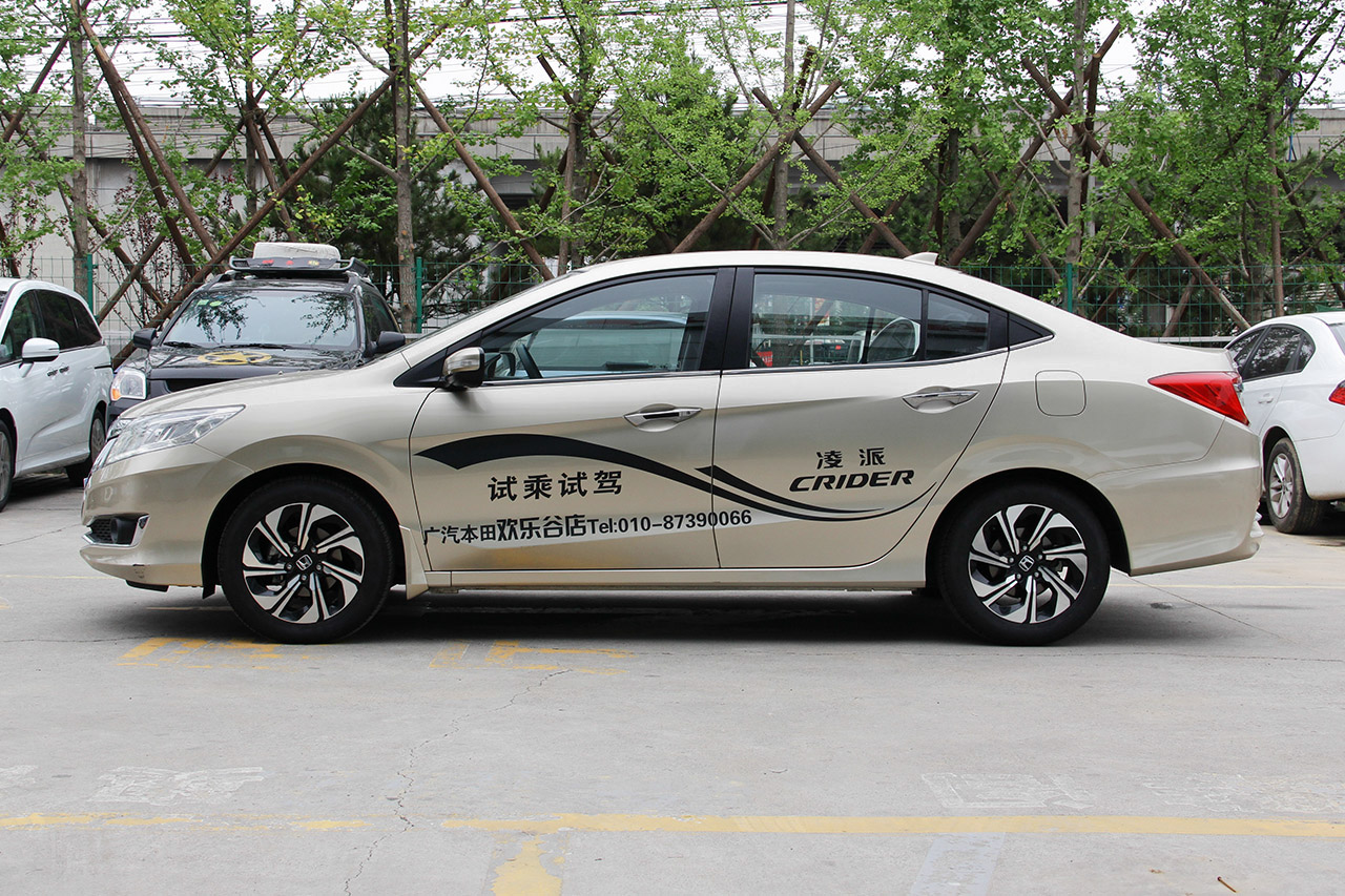 2016款凌派1.8L自动领先版