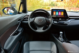 2018款奕泽IZOA 2.0L自动奕炫版