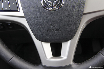 2016款北汽幻速S3 1.5L手动豪华型（国五）