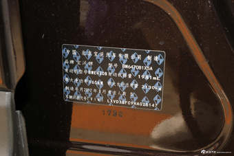 2016款宝沃BX7 2.0T自动两驱精英版28T