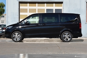 2018款奔驰V级 V 260 领航版