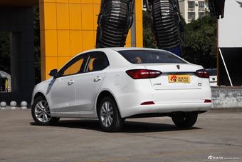 2018款荣威360 PLUS 1.5L自动尊享版