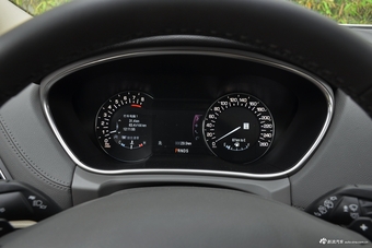 2018款林肯MKC 2.0T自动四驱尊雅版